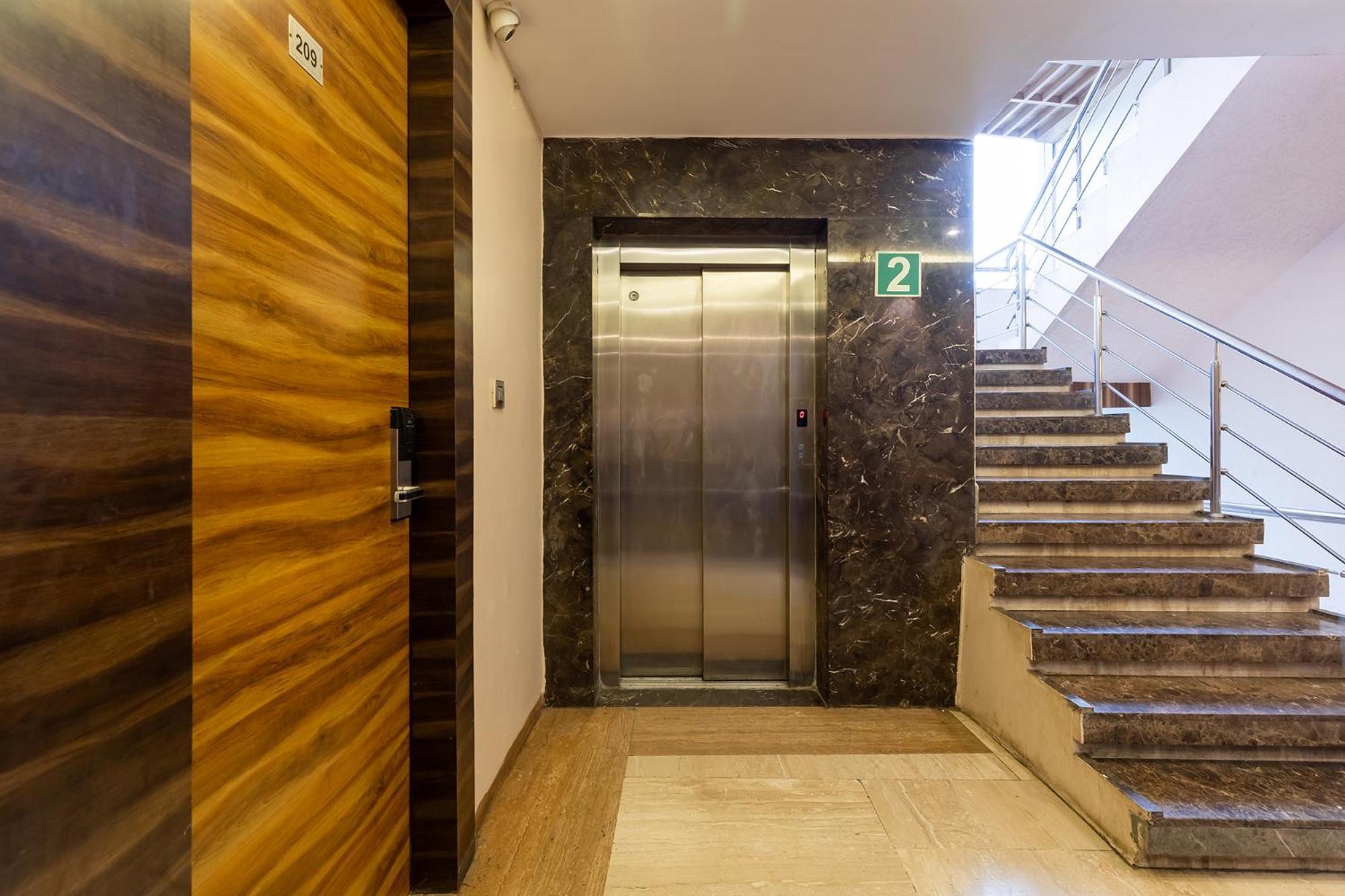 Hotel The Bentree Bhopal Exterior photo